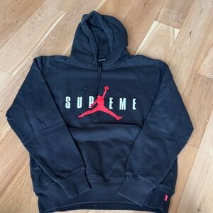 Supreme x Jordan